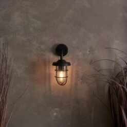 Barker Industrial Outdoor Wall Light -Home Lighting Store 30730308 alt06