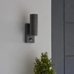 Billy PIR Sensor Outdoor Wall Light -Home Lighting Store 30730411 alt01