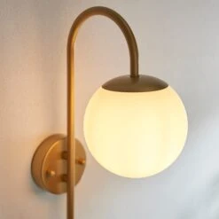 Naomi Outdoor Plant Pot Wall Light -Home Lighting Store 30730444 alt02