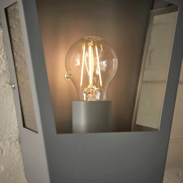 Leese Outdoor Wall Light 5 Leese Outdoor Wall Light - Image 3