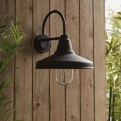 Vogue America Outdoor Wall Light -Home Lighting Store 30789760 alt01