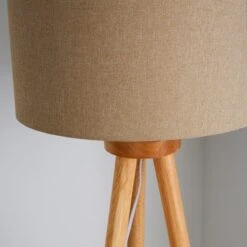 Jandia Wooden Tripod Floor Lamp -Home Lighting Store 30801900 alt03