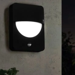 EGLO Salvanesco Outdoor Sensor Wall Light -Home Lighting Store 30817330 alt02
