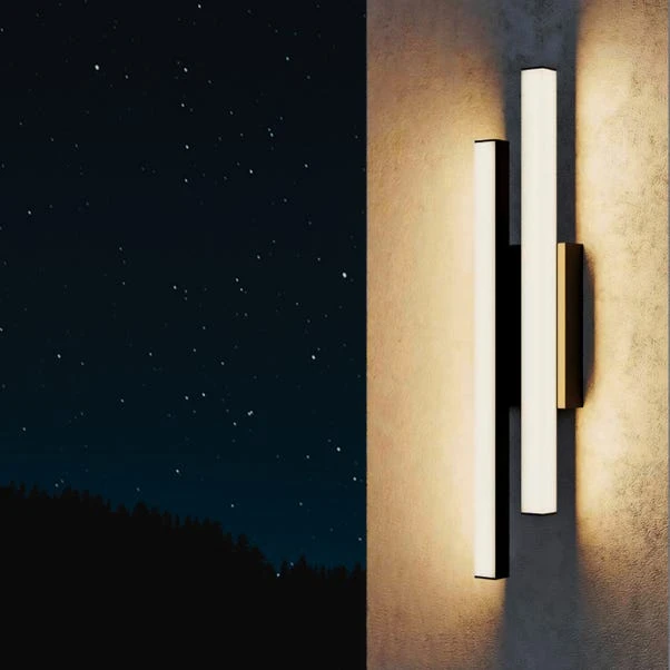 EGLO Serricella Outdoor LED Wall Light 5 EGLO Serricella Outdoor LED Wall Light - Image 3