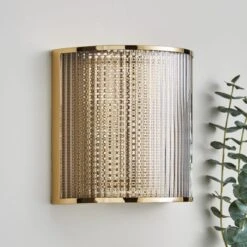 Kruze Wall Light -Home Lighting Store 30833969 alt01