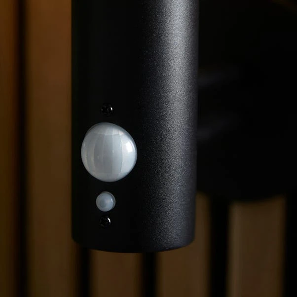 Vogue Tarka Outdoor Solar PIR Wall Light 9 Vogue Tarka Outdoor Solar PIR Wall Light - Image 7