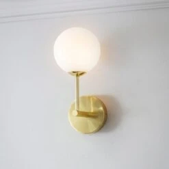 Vogue Hartwell Wall Light -Home Lighting Store 30878846 alt02