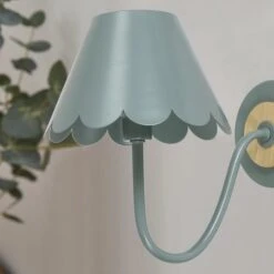 Remi Scalloped Wall Light -Home Lighting Store 30898680 alt02