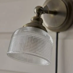 Amesbury Industrial Adjustable Plug In Wall Light -Home Lighting Store 30921649 alt02