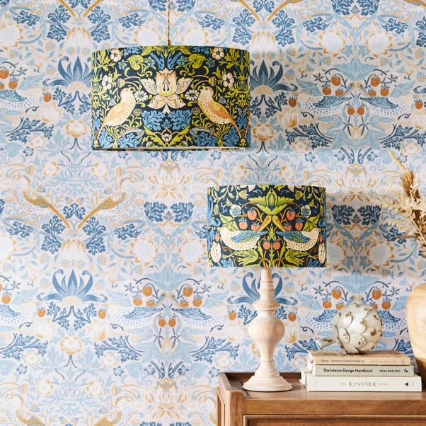 William Morris Strawberry Thief Lamp Shade 10 William Morris Strawberry Thief Lamp Shade - Image 8