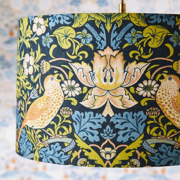 William Morris Strawberry Thief Lamp Shade 5 William Morris Strawberry Thief Lamp Shade - Image 3